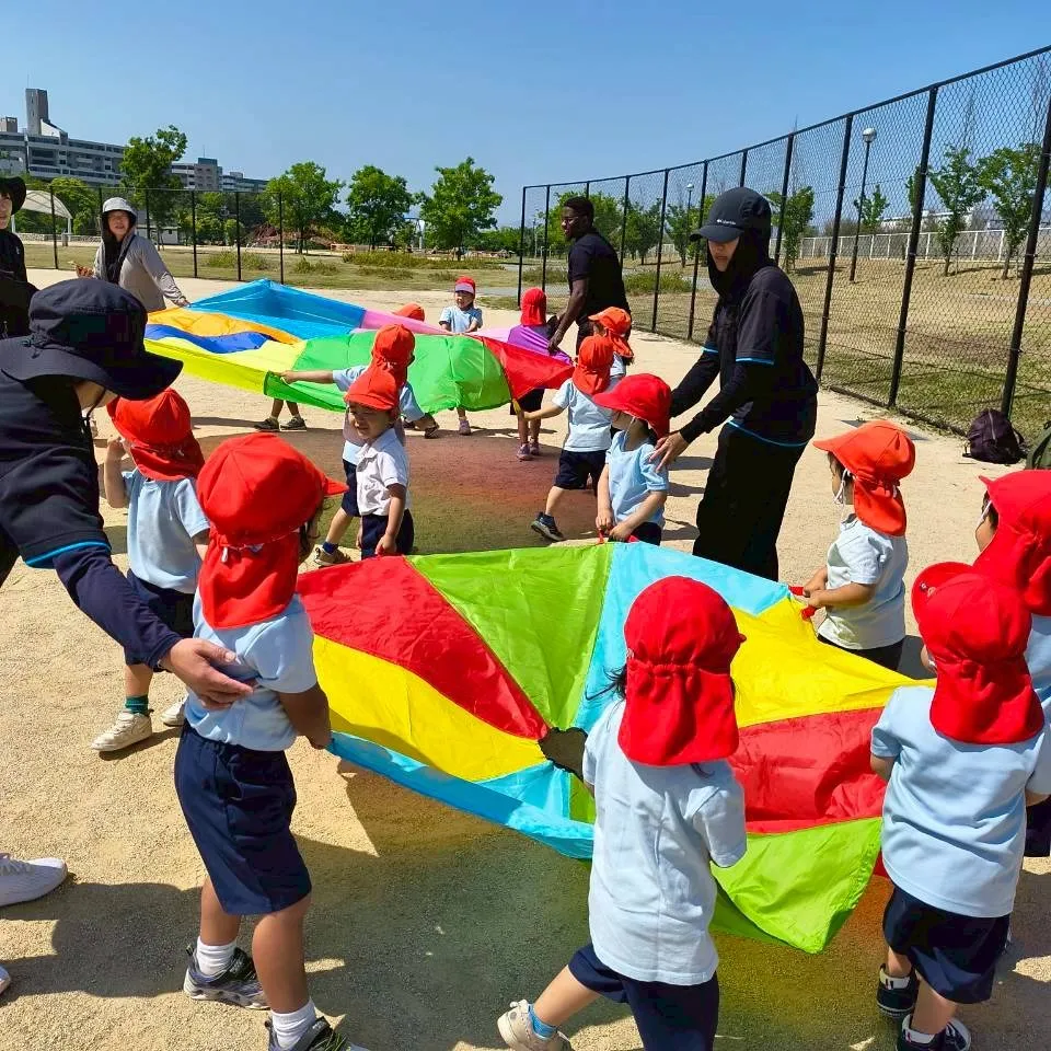 五月晴れの良い天気の日に皆で香椎浜中央公園へ遊びに行きました...